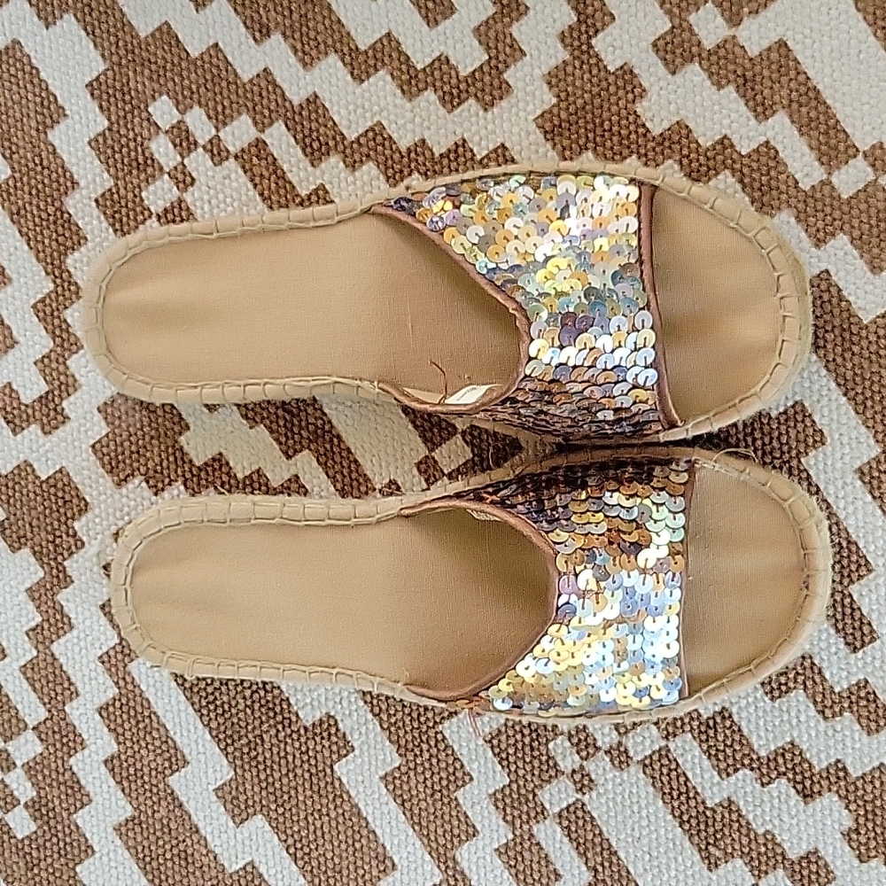 Embellished Slip On Sandal (M 7/8)